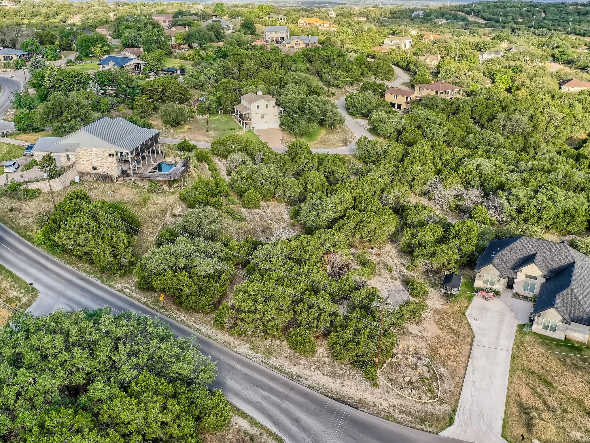 22317 Briarcliff Dr, Spicewood, TX 78669