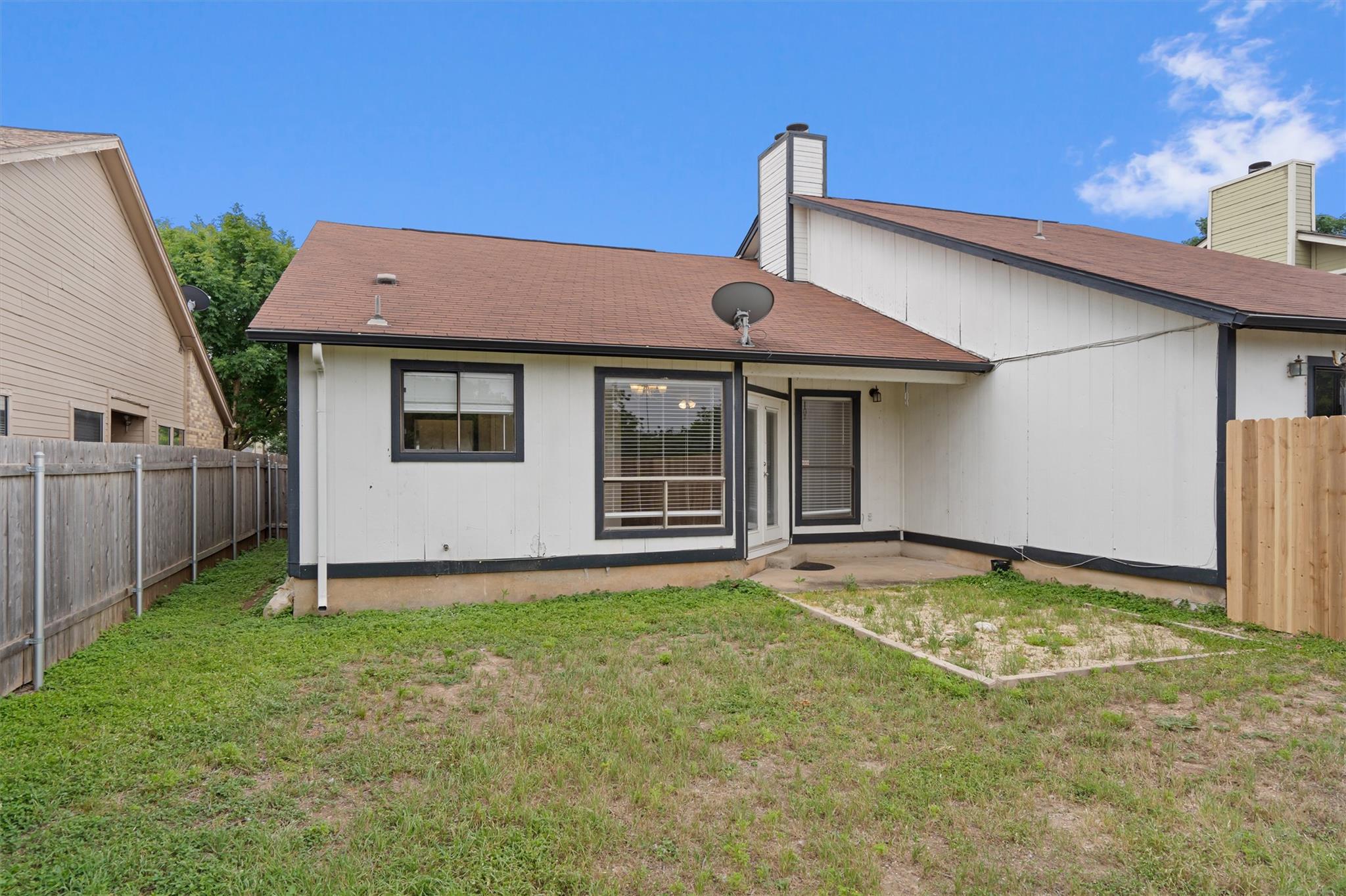 13357 Water Oak Ln # A, Austin, TX 78729