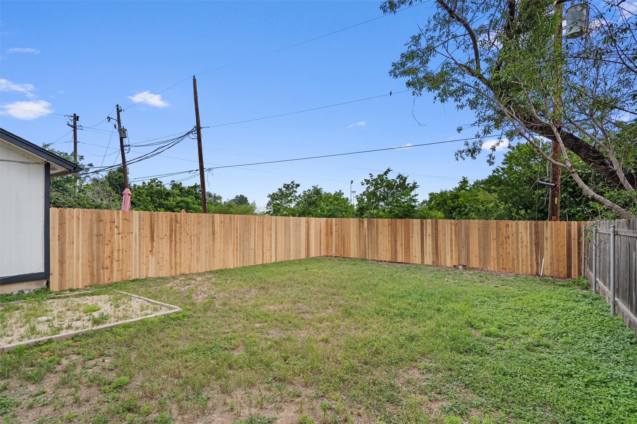 13357 Water Oak Ln # A, Austin, TX 78729