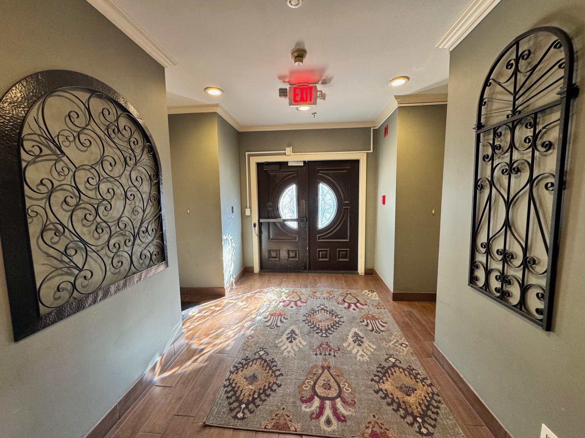 1704 West Ave # 103, Austin, TX 78701