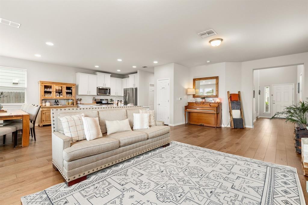 10206 Ansel Dr, Austin, TX 78747
