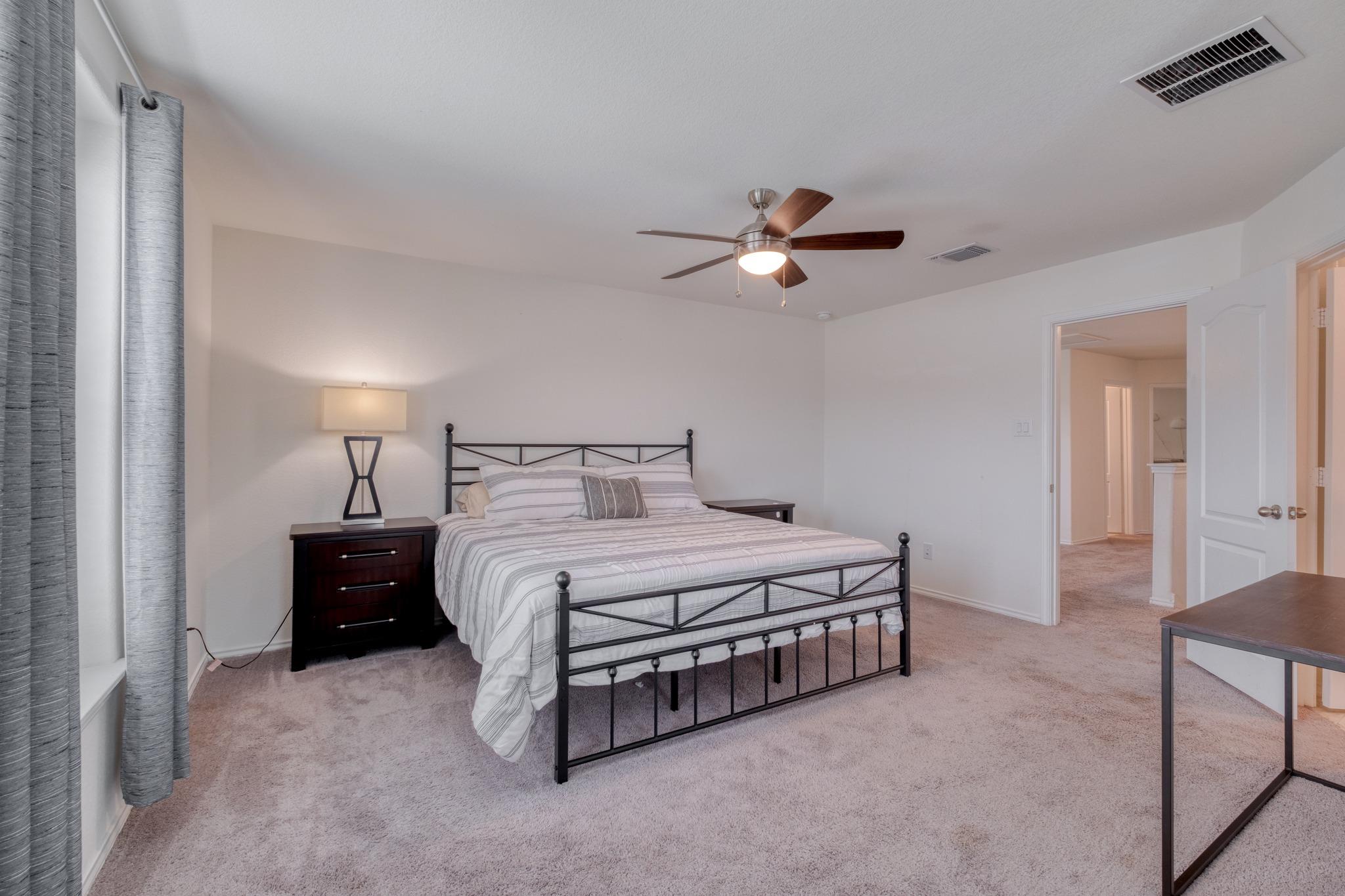 508 Barbary Coast Ln, Jarrell, TX 76537