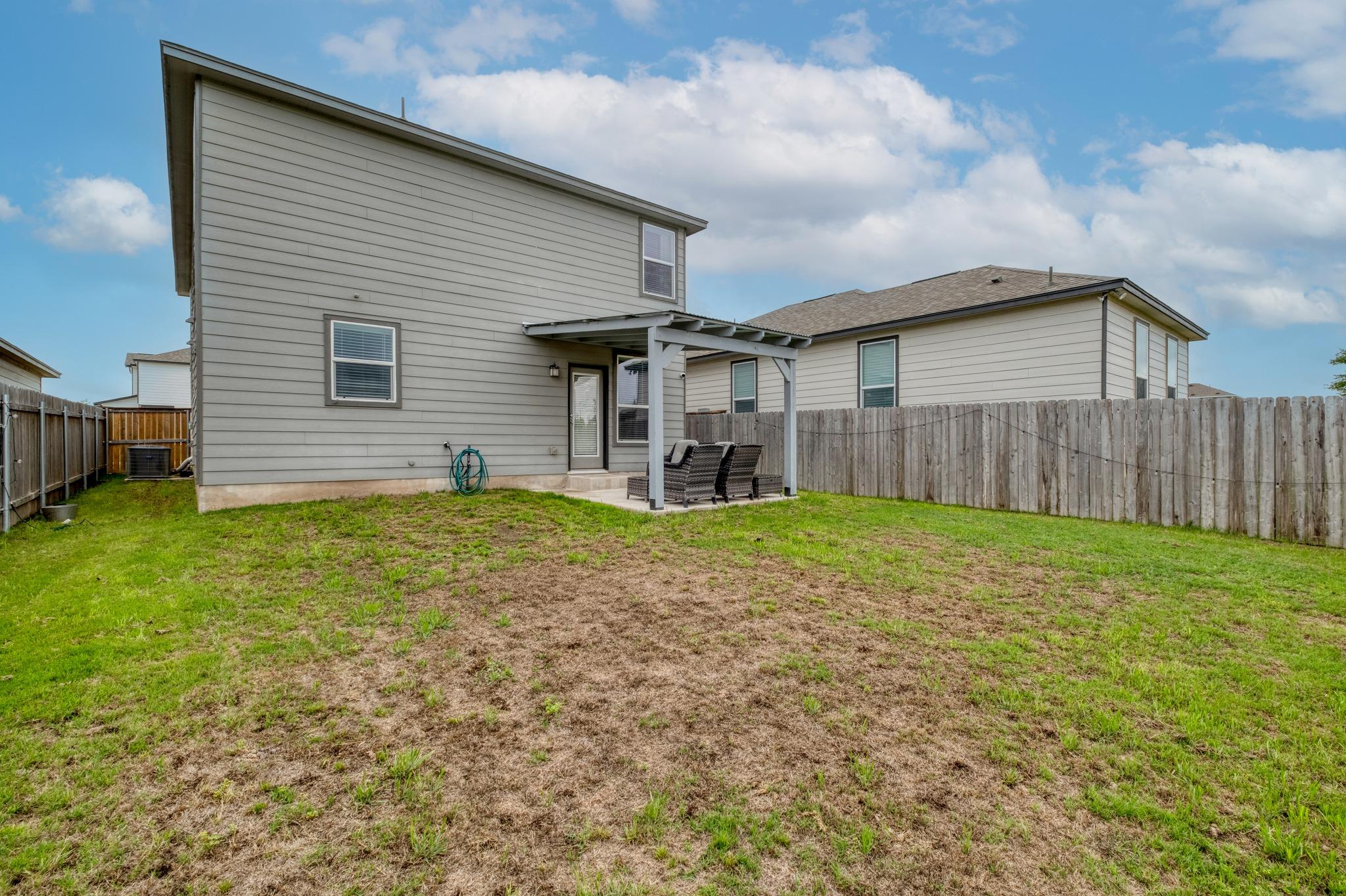 508 Barbary Coast Ln, Jarrell, TX 76537