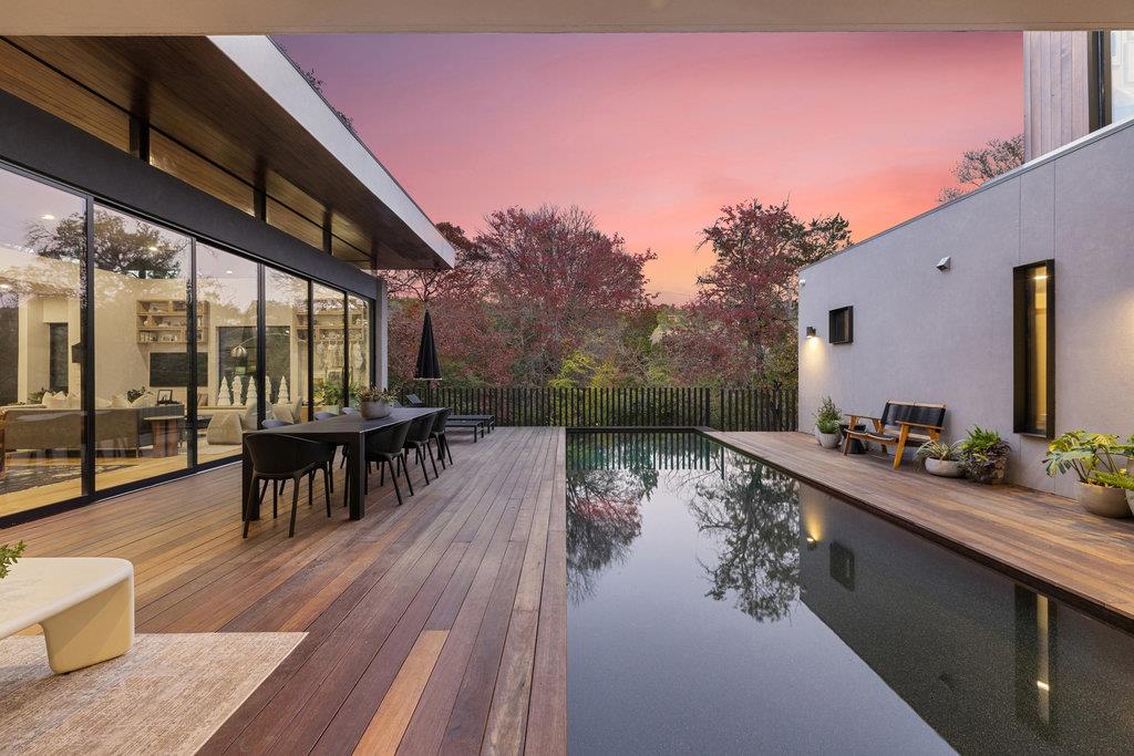 1001 Madrone Rd, West Lake Hills, TX 78746