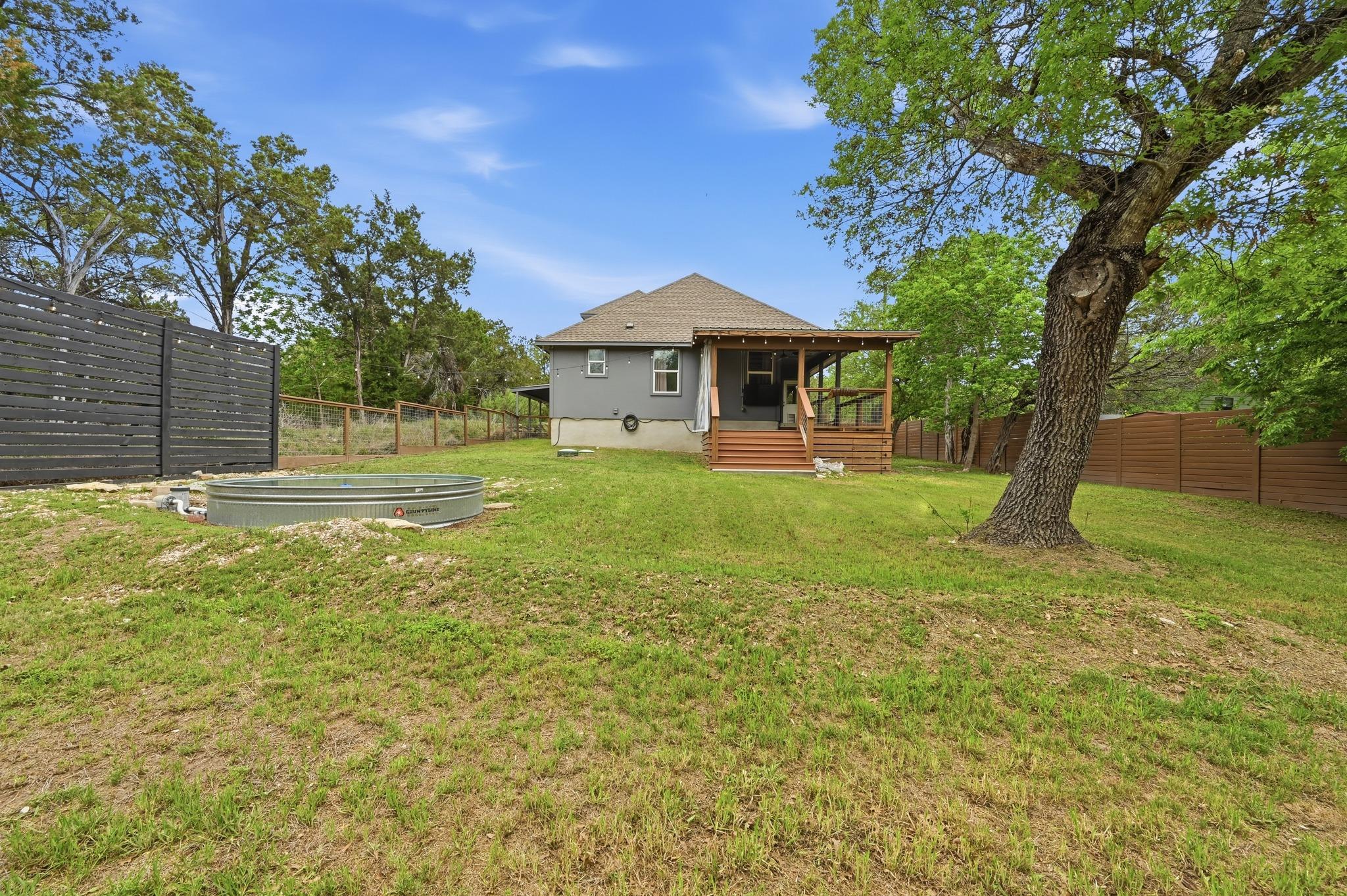 820 Panorama Dr, Dripping Springs, TX 78620