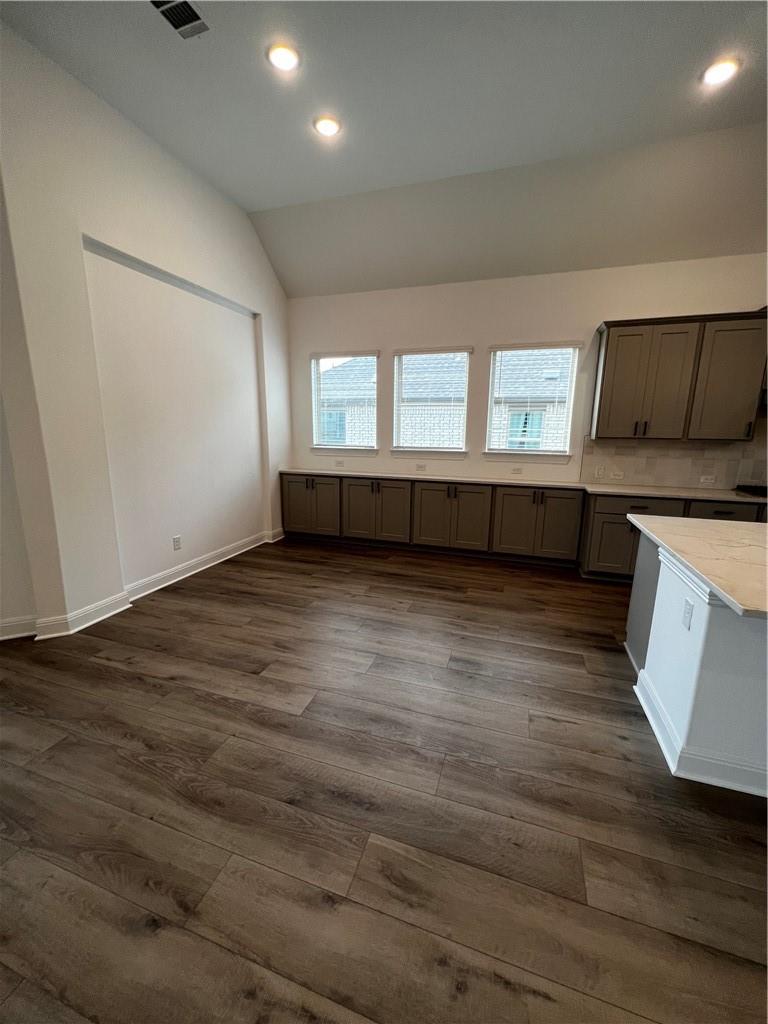 824 Sunny Ridge Dr, Leander, TX 78641