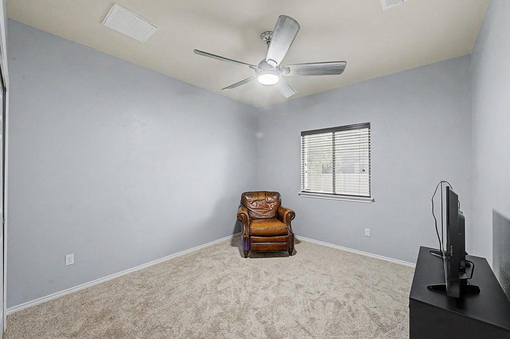 17804 Linkhill Dr, Dripping Springs, TX 78620