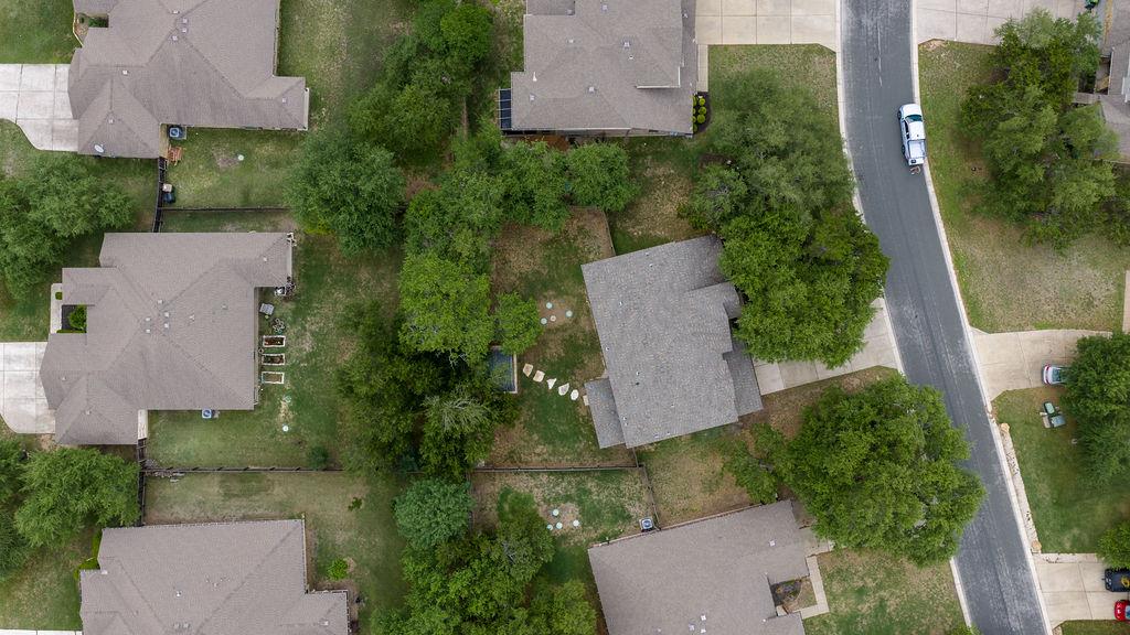 17804 Linkhill Dr, Dripping Springs, TX 78620