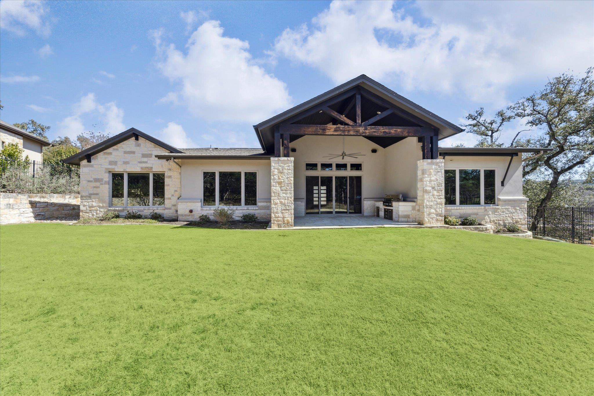 2604 Arion Cir, Austin, TX 78730