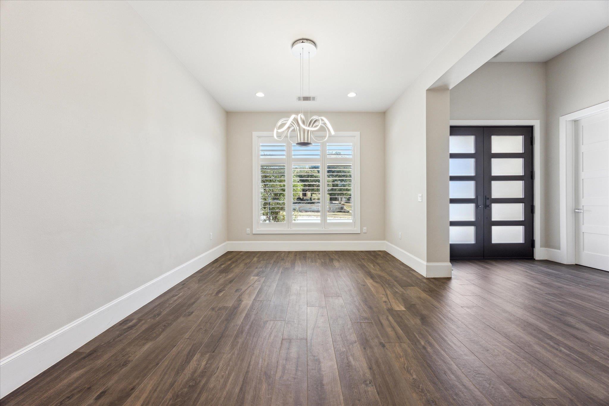 2604 Arion Cir, Austin, TX 78730