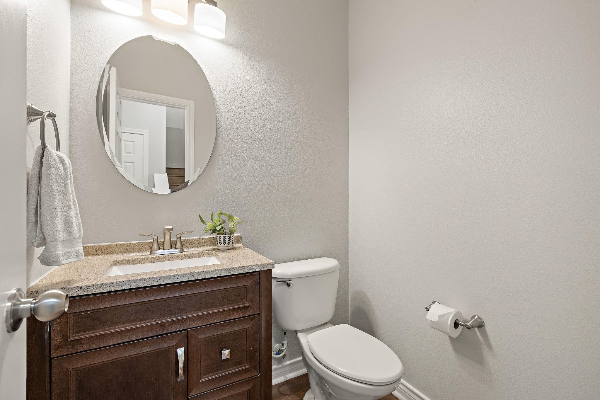 202 Nick Price Loop, Round Rock, TX 78664