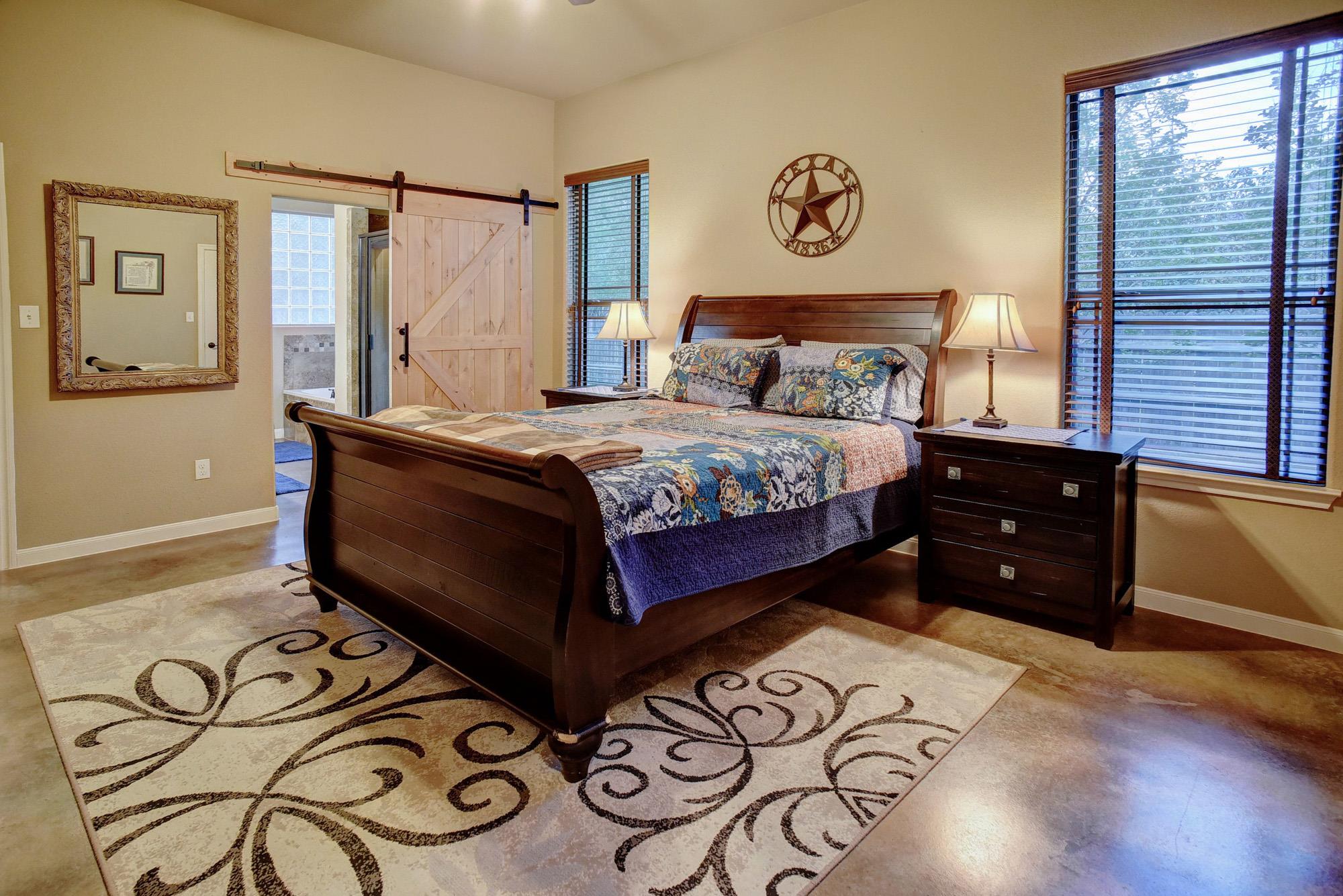 129 Haliimaile Ln, Bastrop, TX 78602