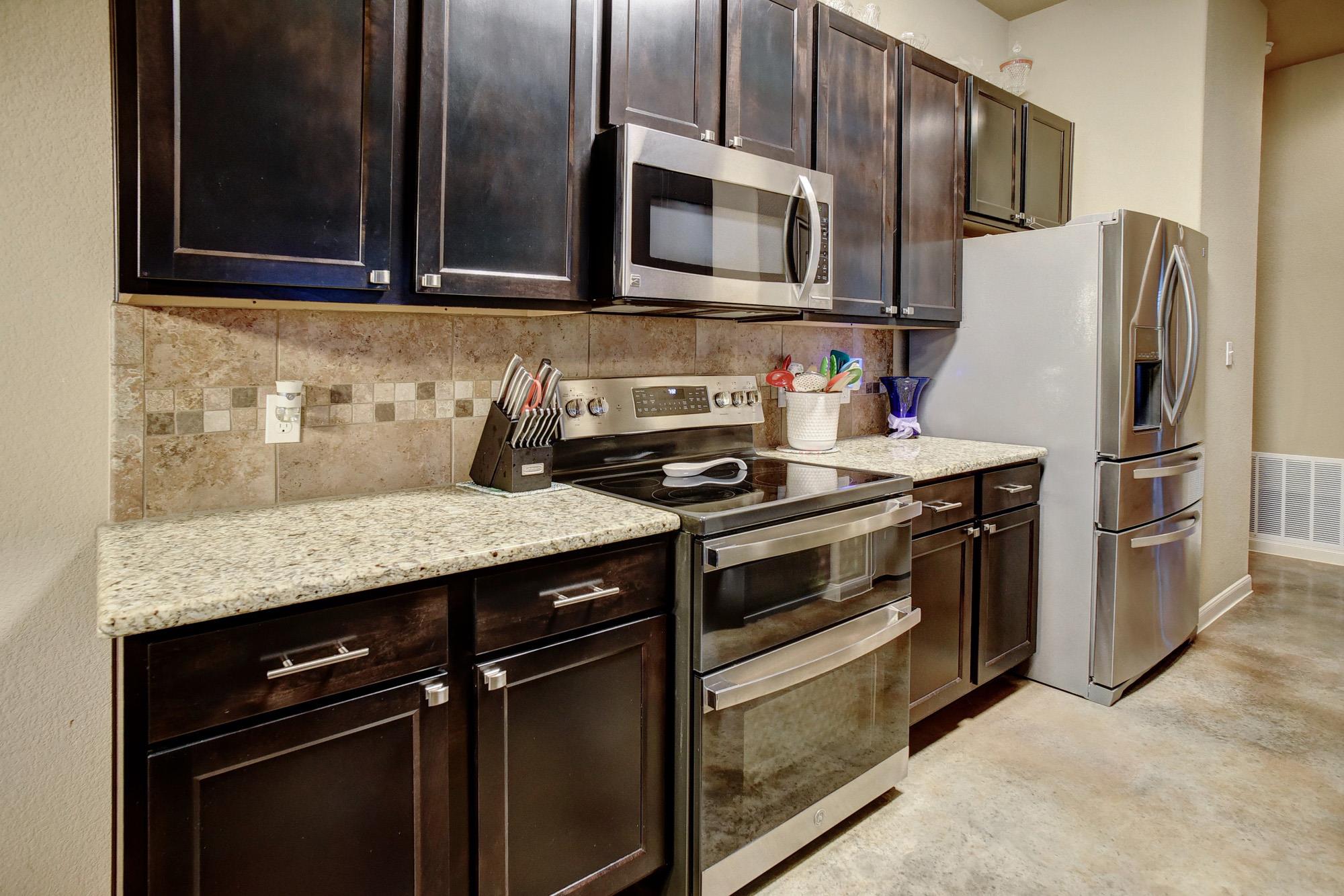 129 Haliimaile Ln, Bastrop, TX 78602