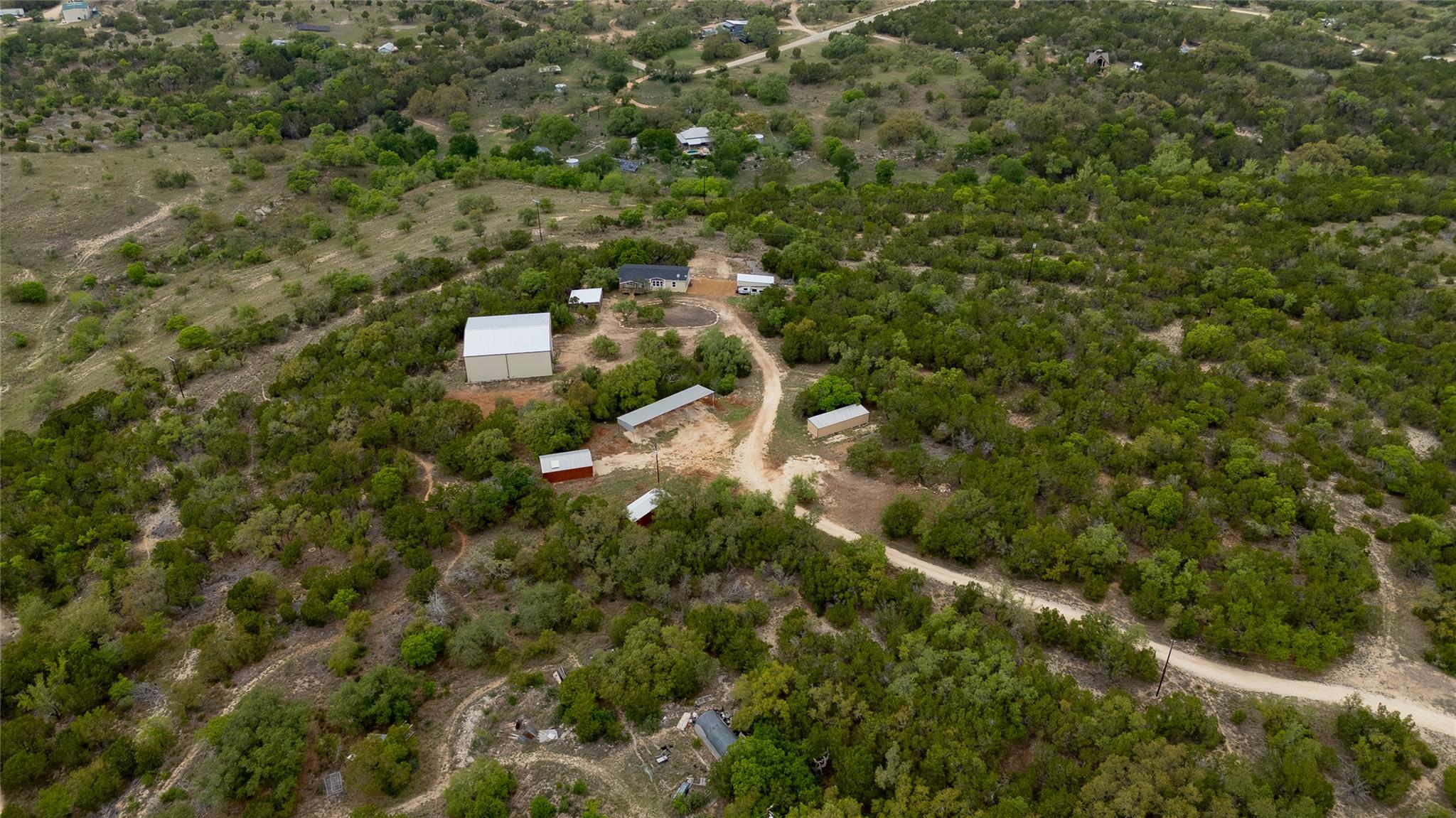 722 Wildwood Ln, Johnson City, TX 78636