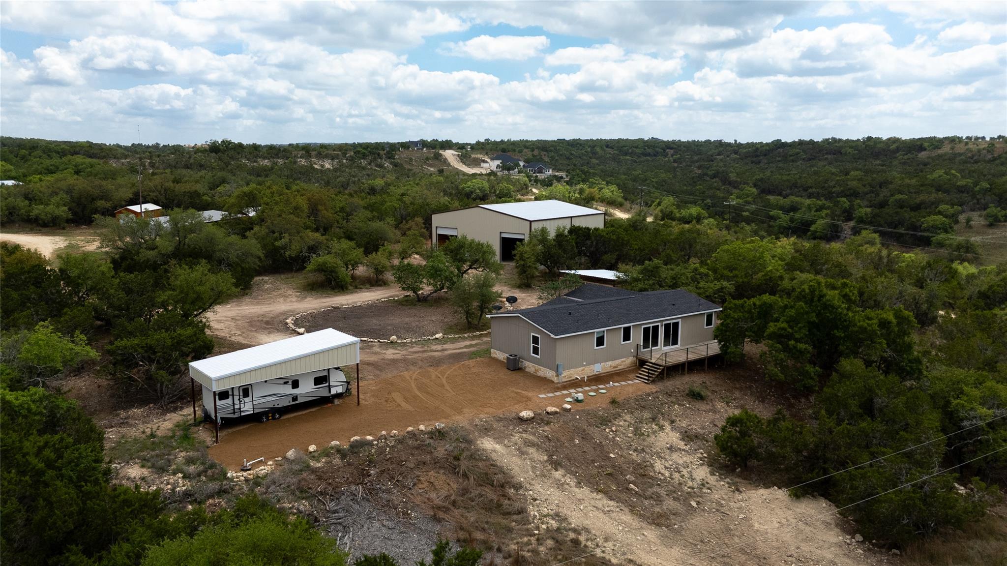 722 Wildwood Ln, Johnson City, TX 78636