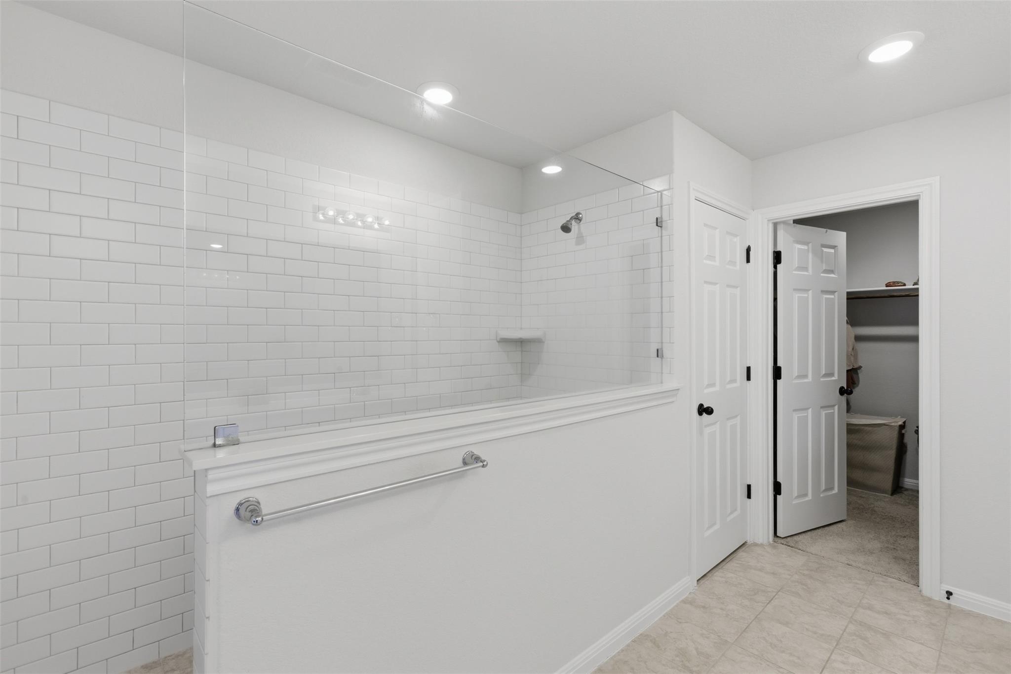 307 Marjorie Dr, Hutto, TX 78634