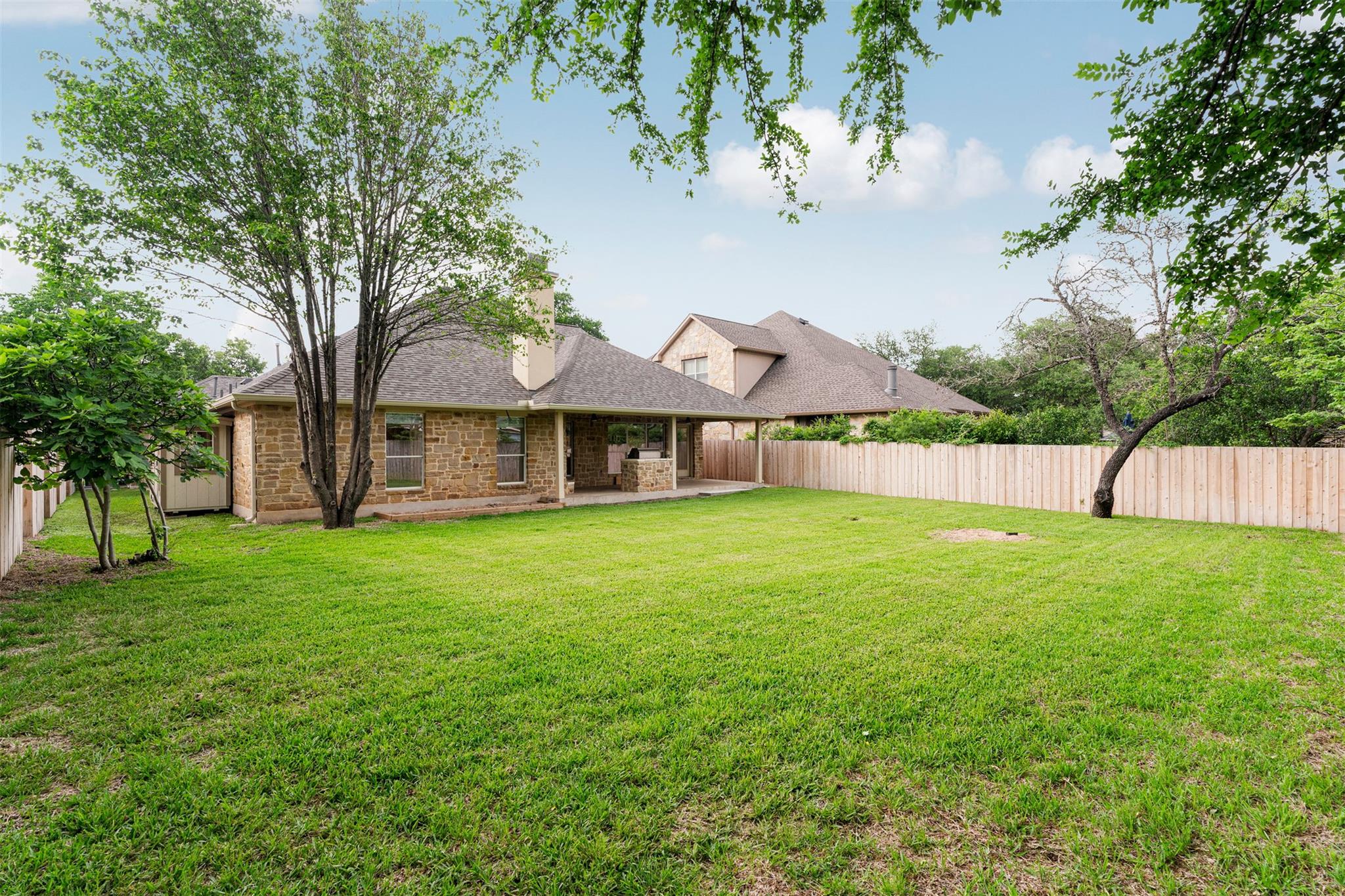 7805 Crandall Rd, Austin, TX 78739