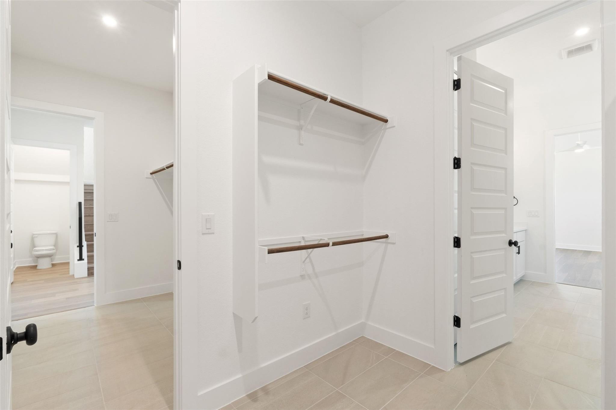 325 San Saba Dr, Buda, TX 78610