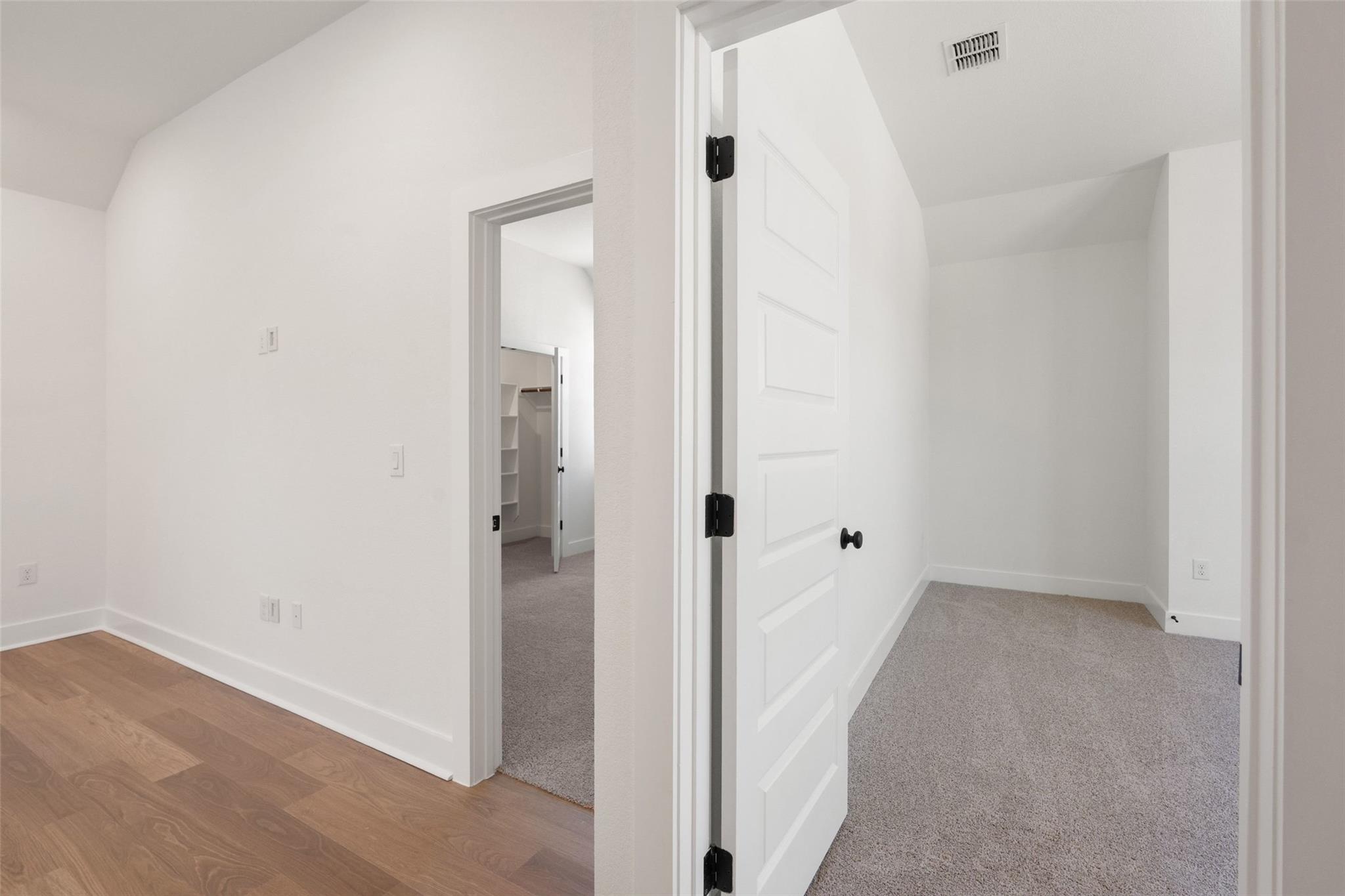 325 San Saba Dr, Buda, TX 78610