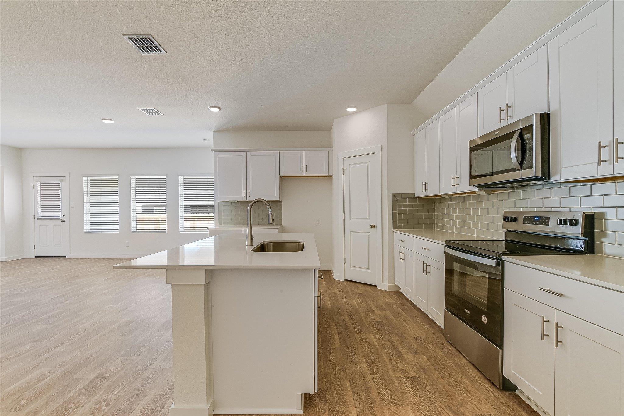 709 TRANQUILITY Ln, Fredericksburg, TX 78624