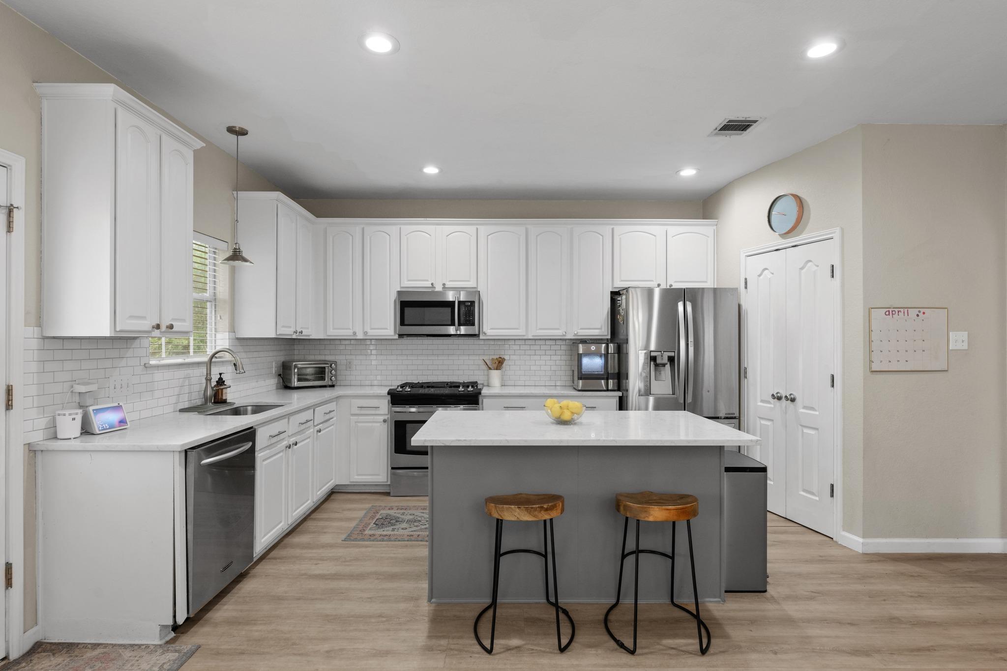 9508 Zuniga Dr, Austin, TX 78749