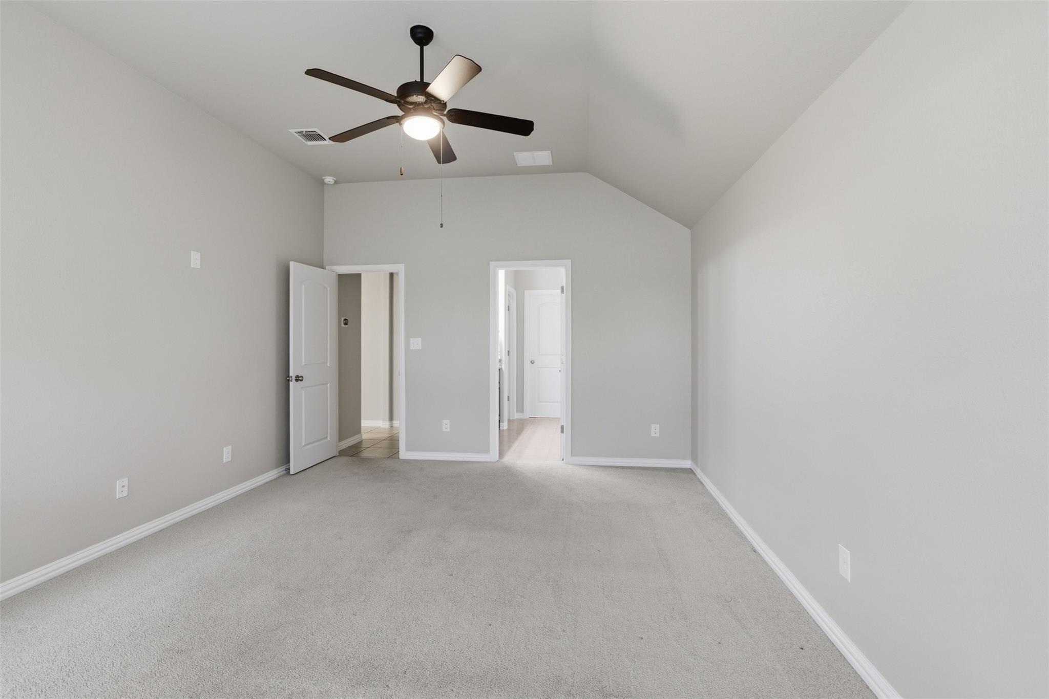 197 Patriot Dr, Buda, TX 78610