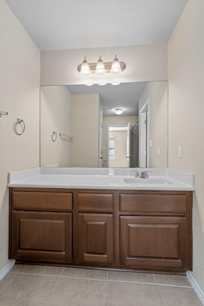 119 Buescher Cv, Hutto, TX 78634