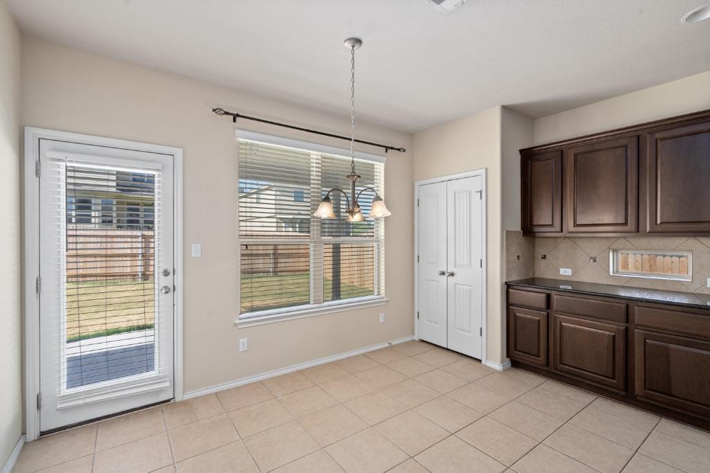 119 Buescher Cv, Hutto, TX 78634