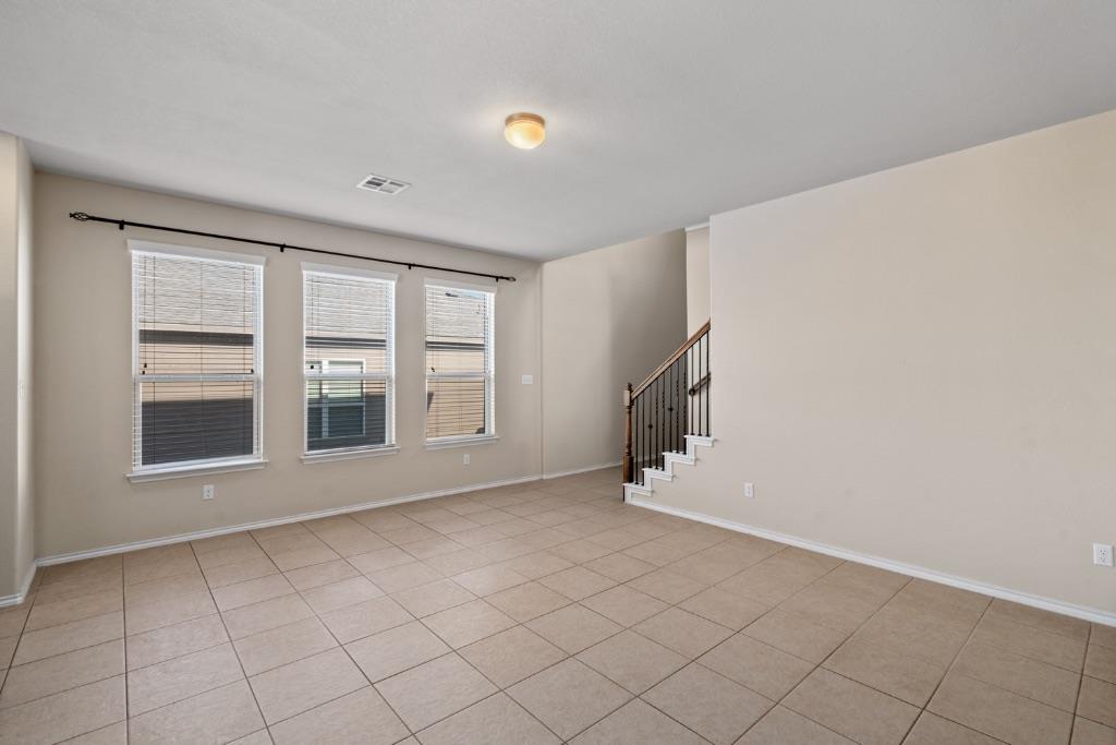 119 Buescher Cv, Hutto, TX 78634