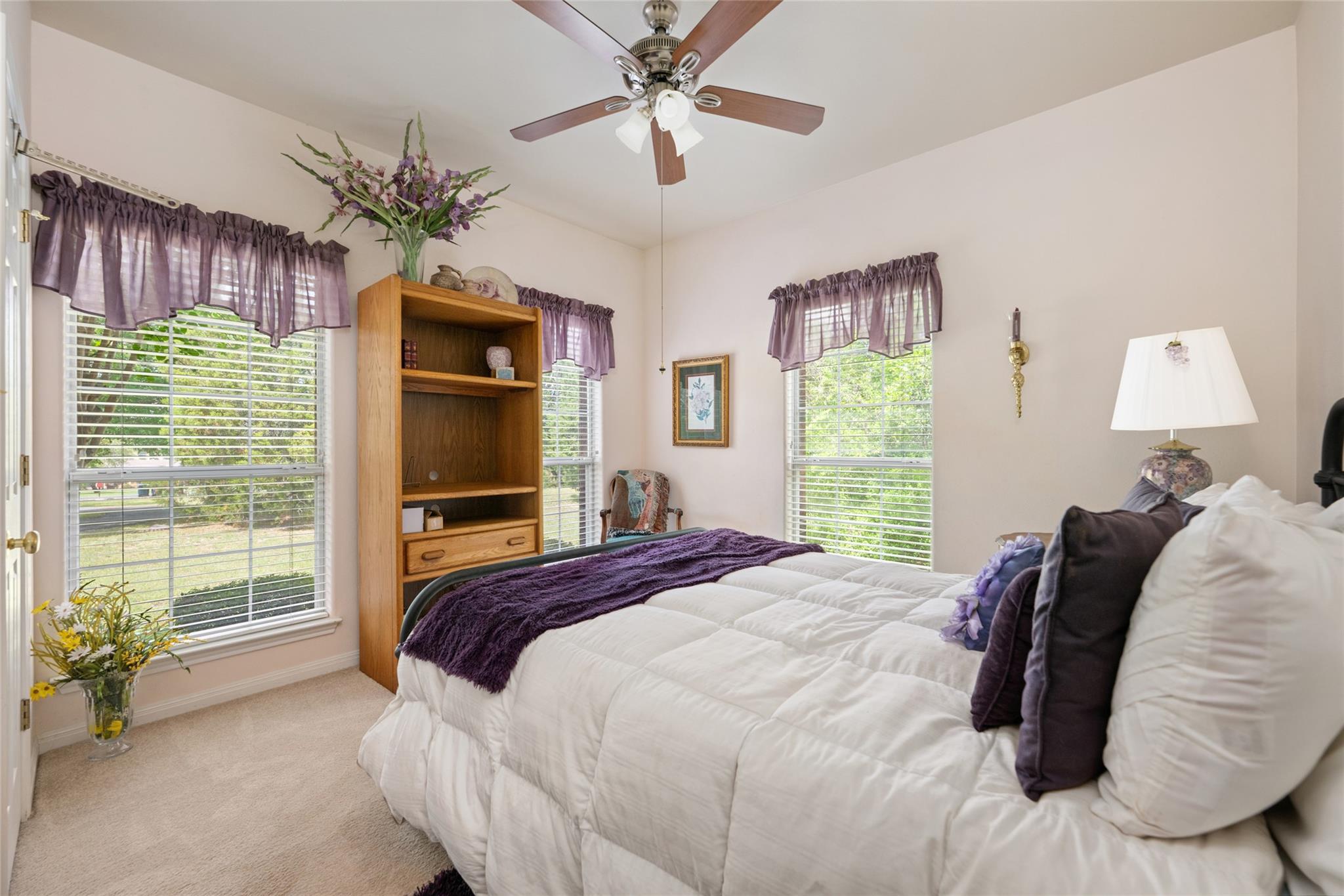 391 Liberty Dr, Liberty Hill, TX 78642