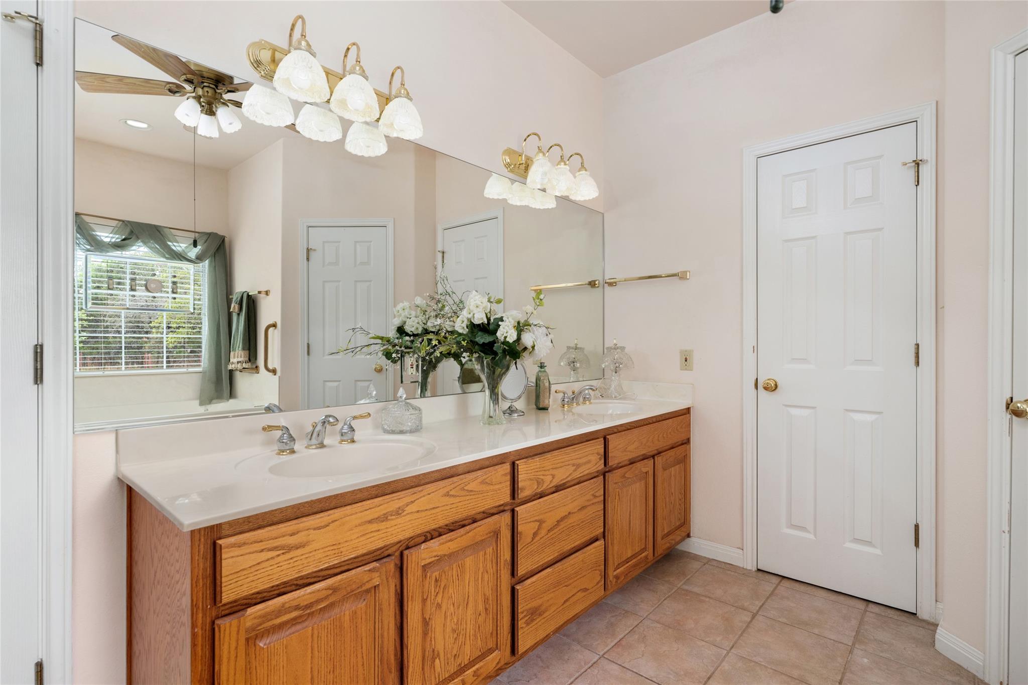 391 Liberty Dr, Liberty Hill, TX 78642