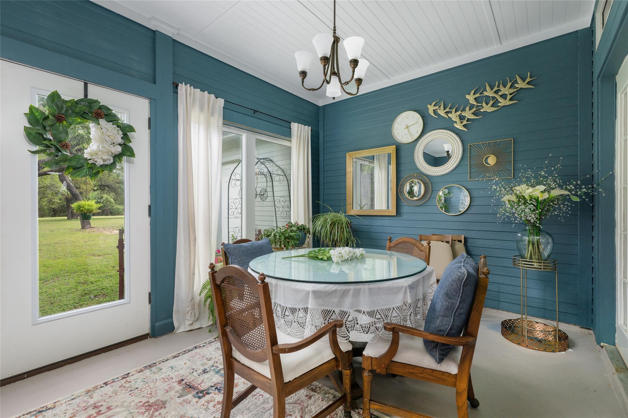 391 Liberty Dr, Liberty Hill, TX 78642