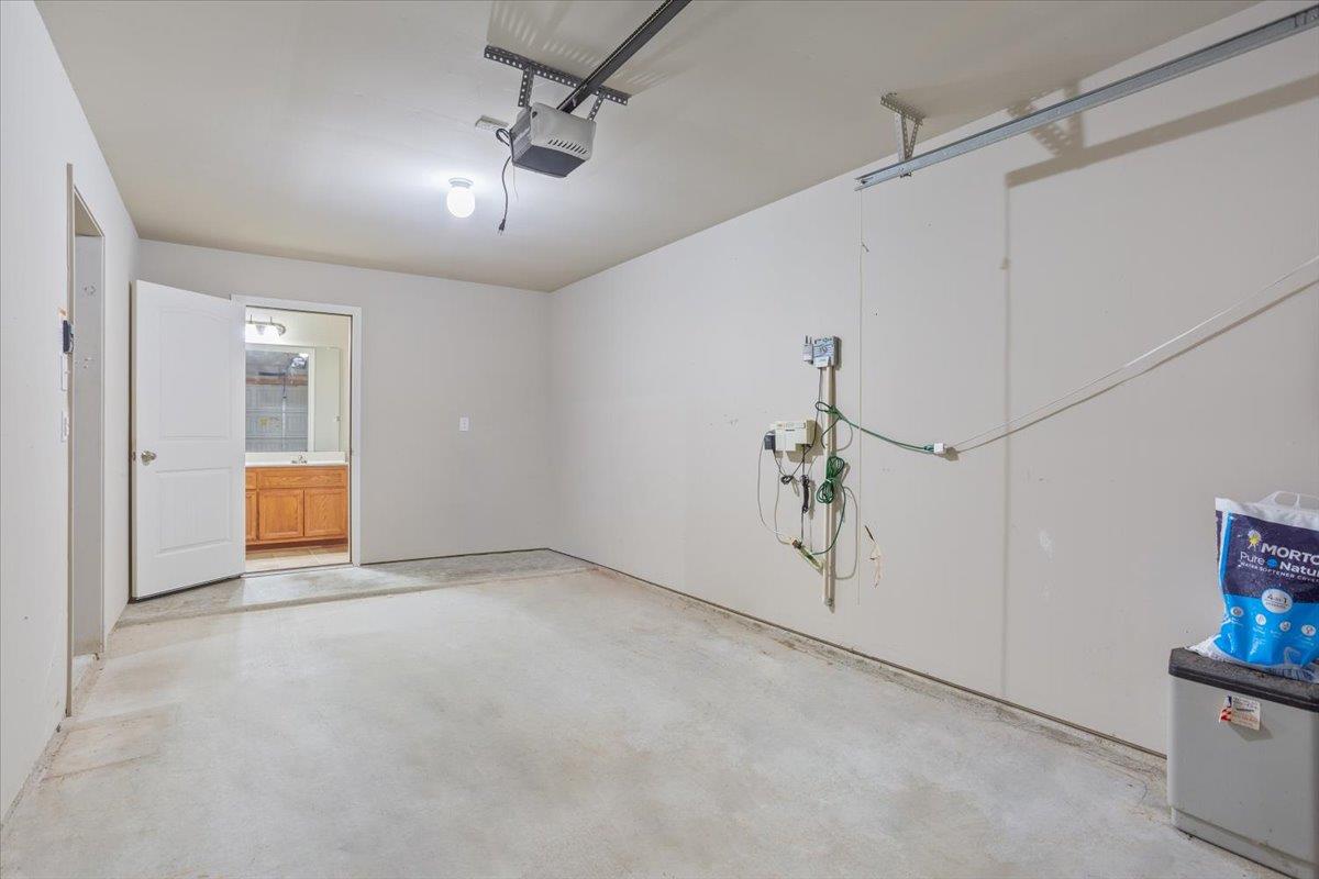 2709 Alamocitos Creek Dr, Killeen, TX 76549