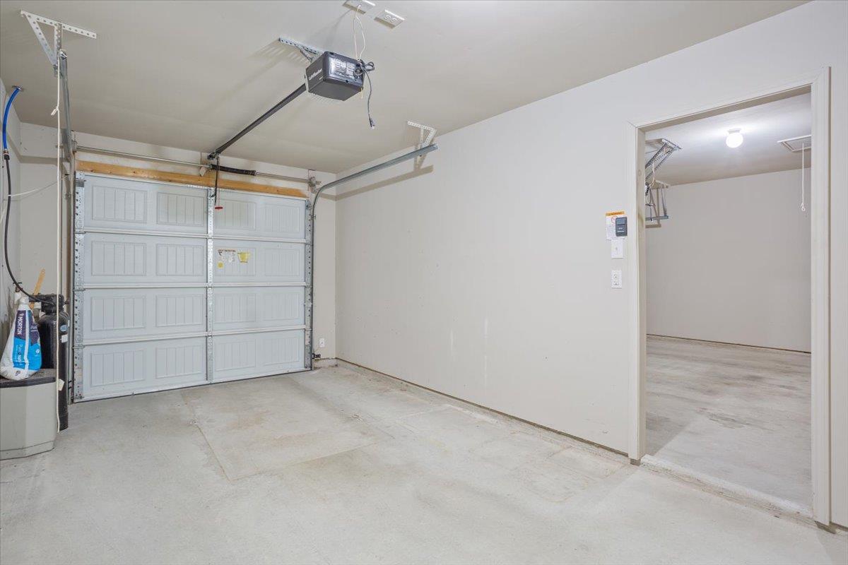 2709 Alamocitos Creek Dr, Killeen, TX 76549