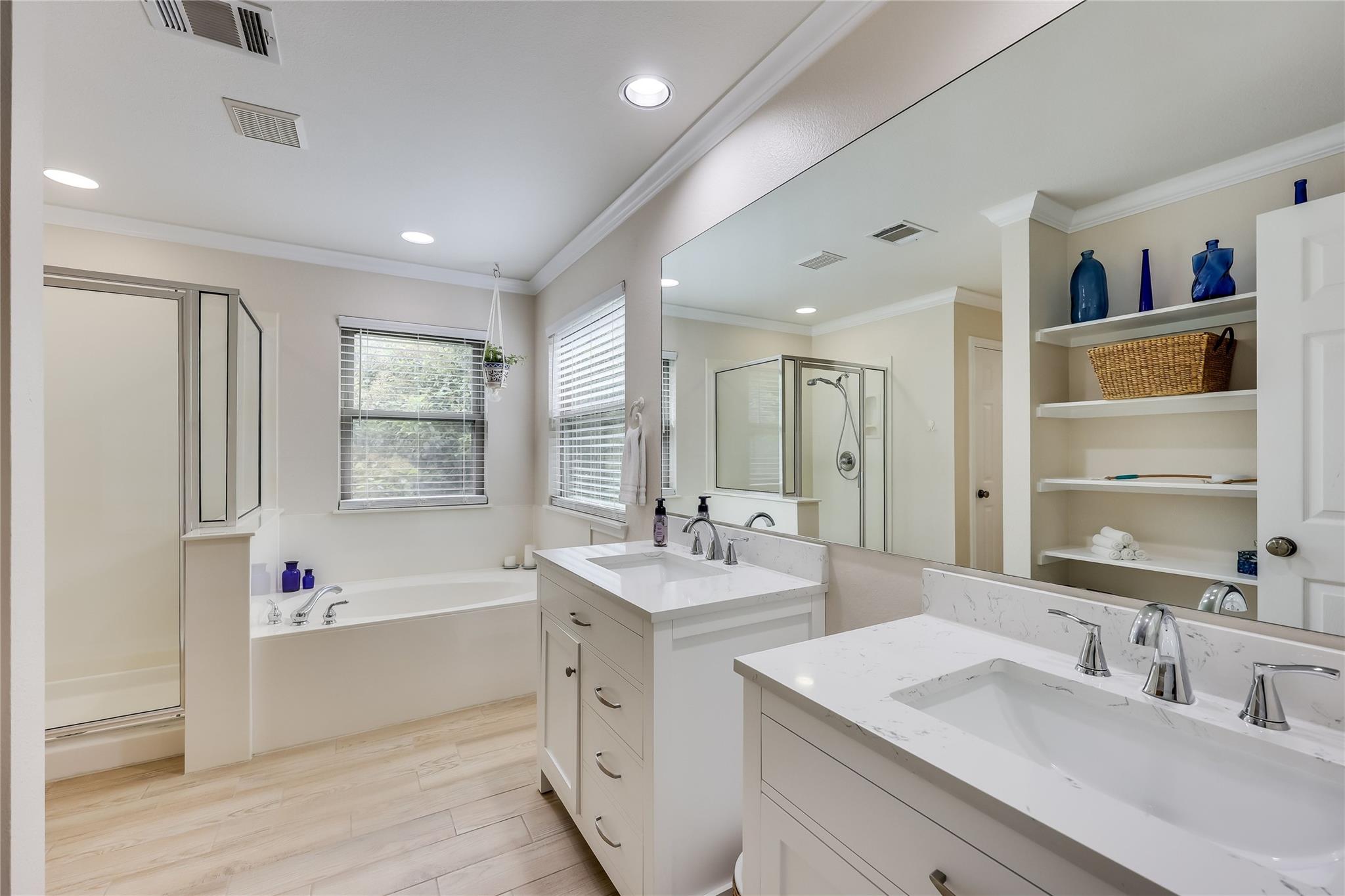 1303 N Cuernavaca Dr # B, Austin, TX 78733