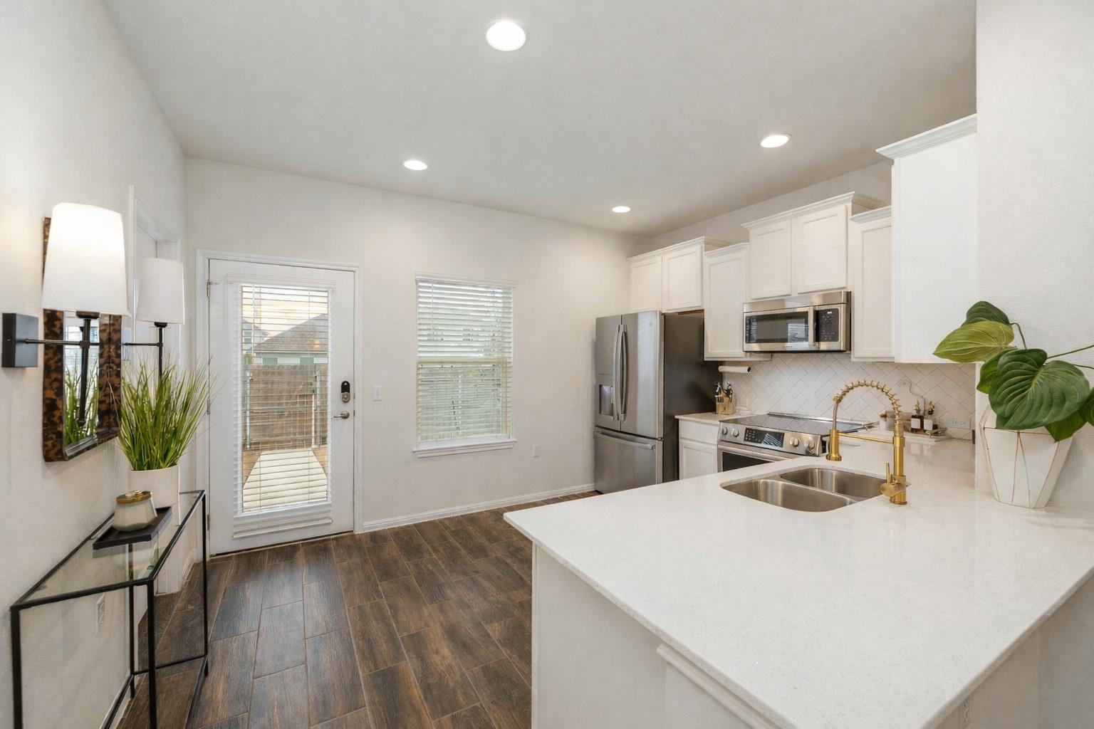 9605 Grapevine Leaf Dr, Manor, TX 78653