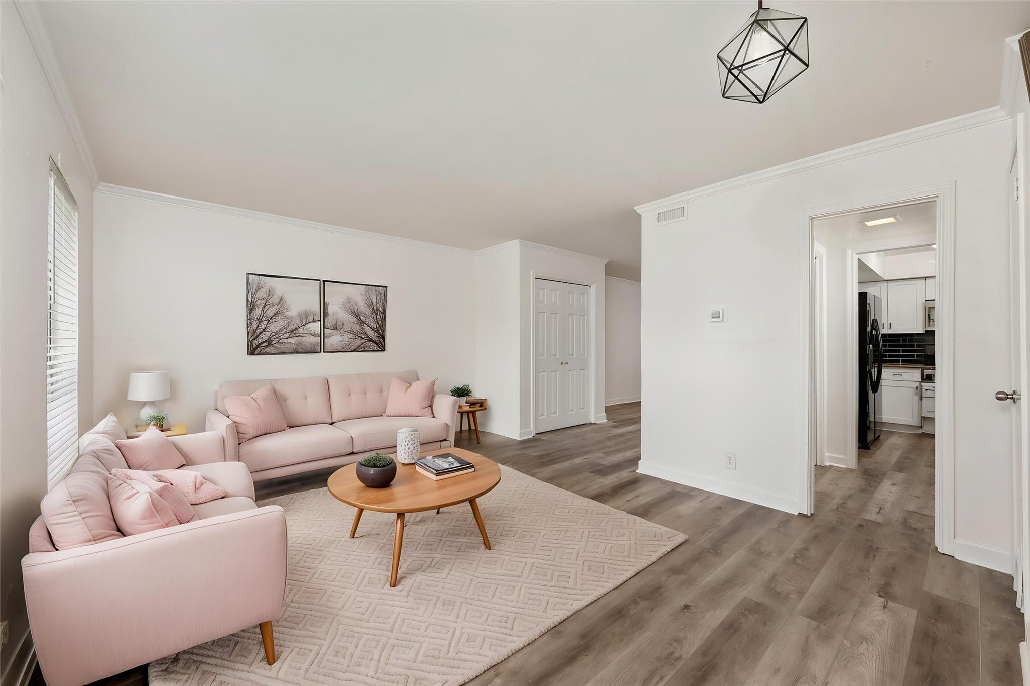 6107 Bullard Dr # A, Austin, TX 78757