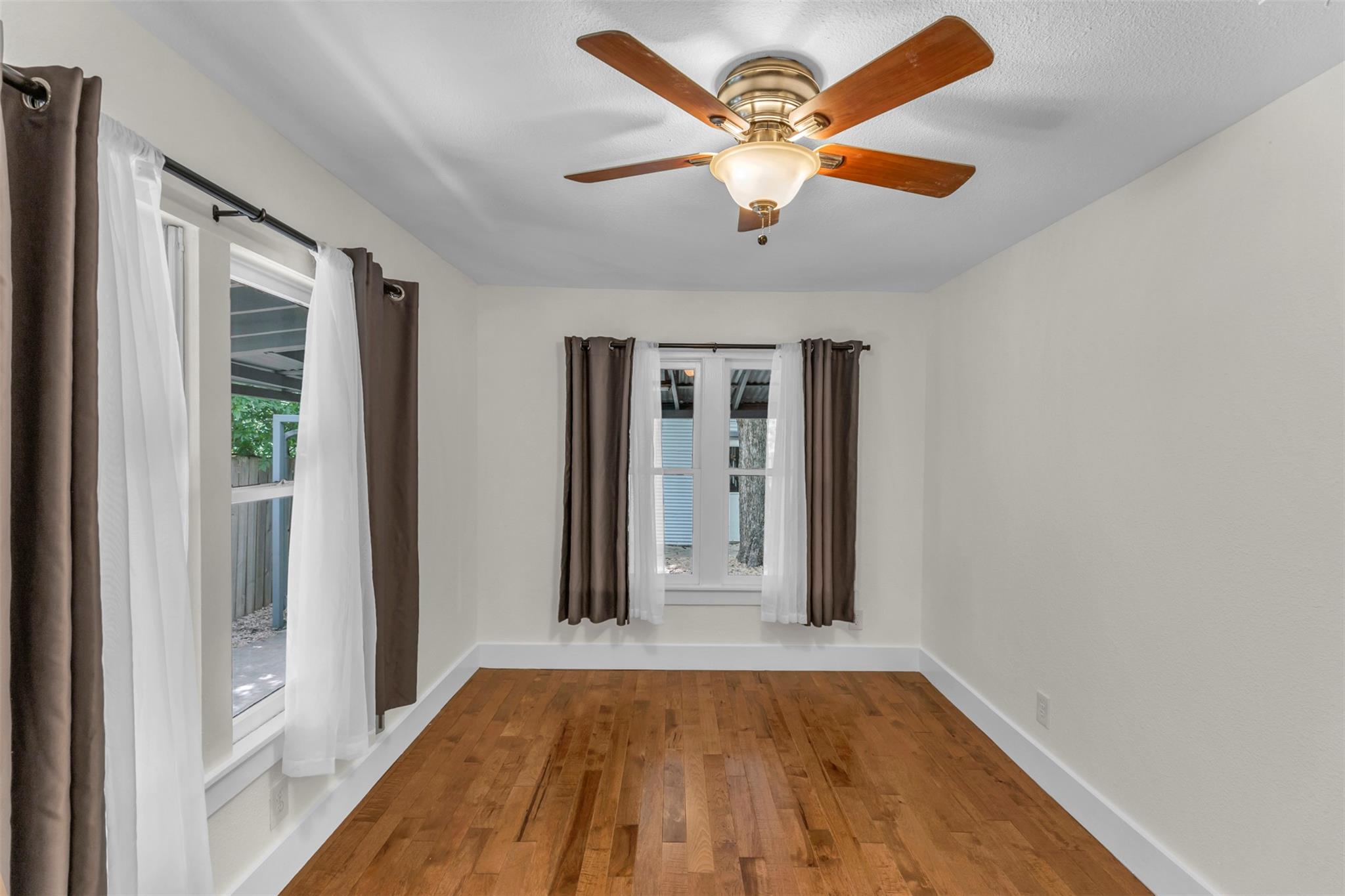 6409 Felix Ave, Austin, TX 78741