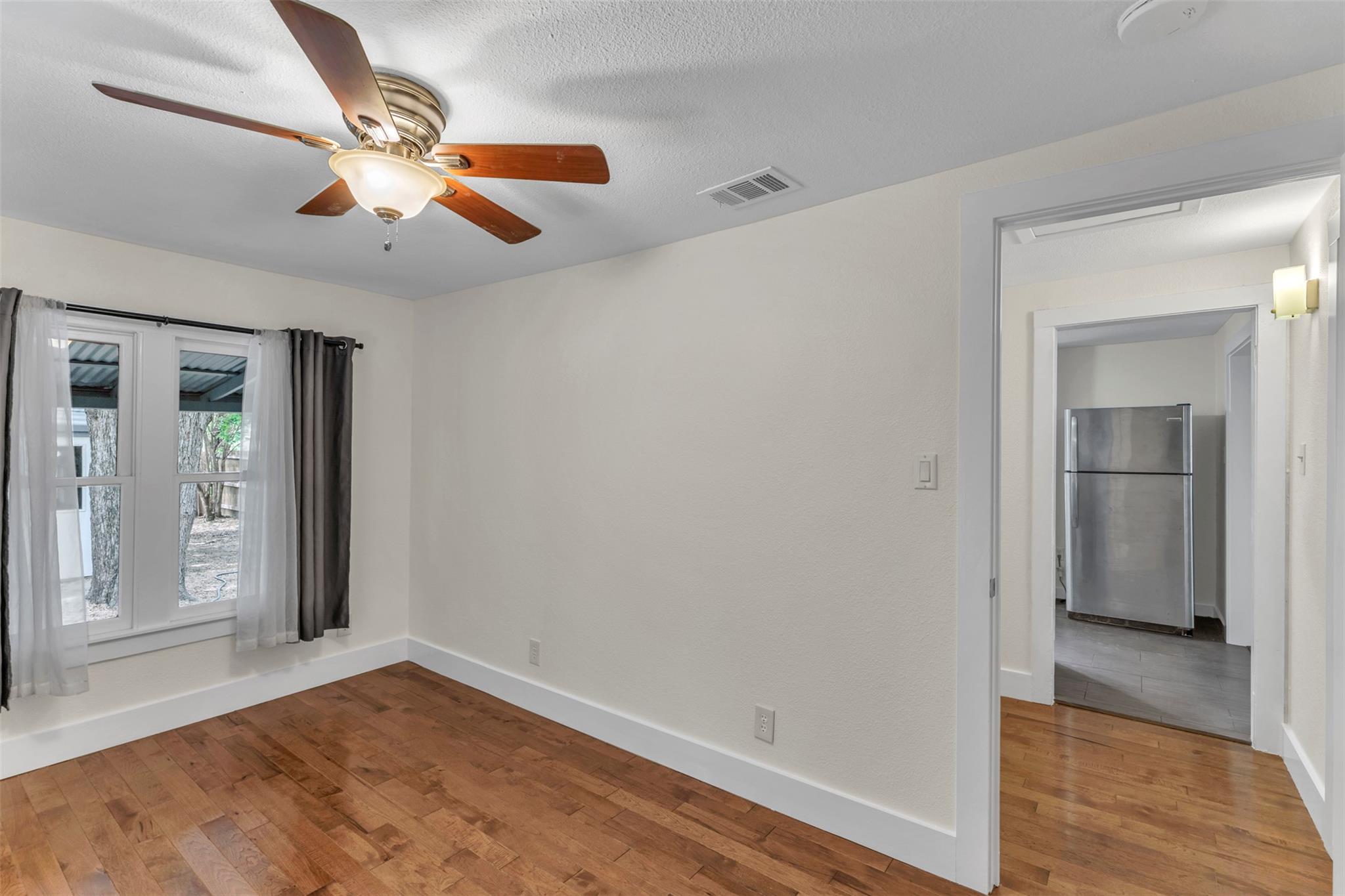 6409 Felix Ave, Austin, TX 78741