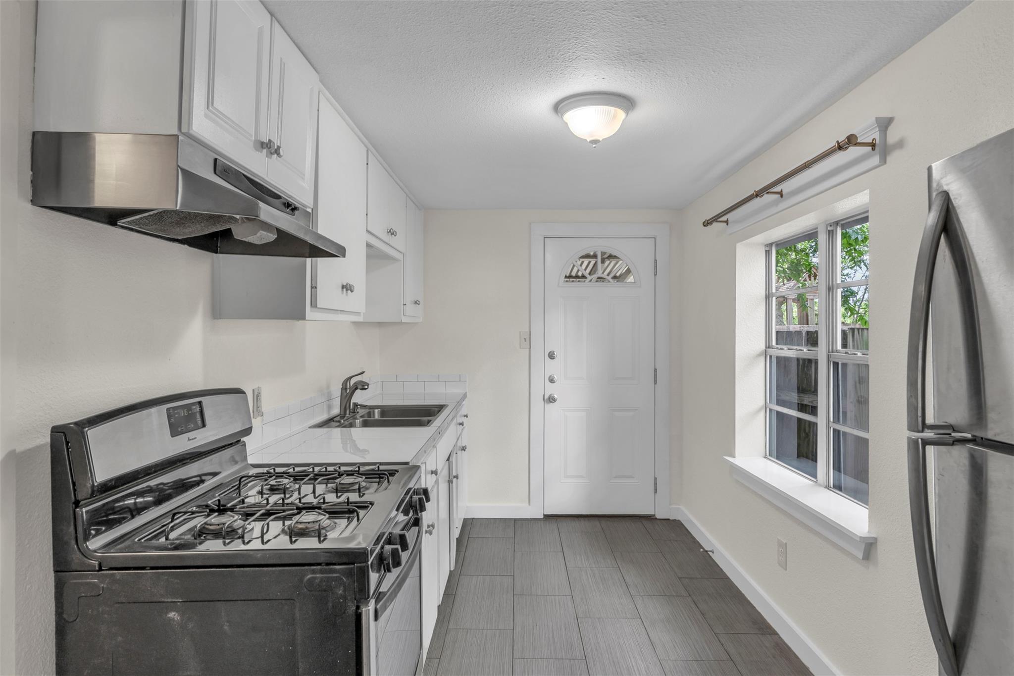6409 Felix Ave, Austin, TX 78741