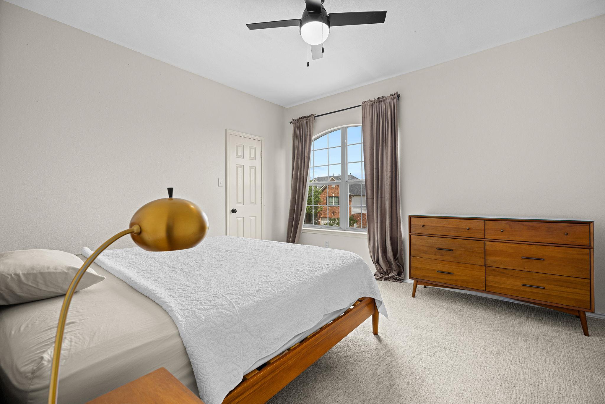 2652 Ravenwood Dr, Round Rock, TX 78665