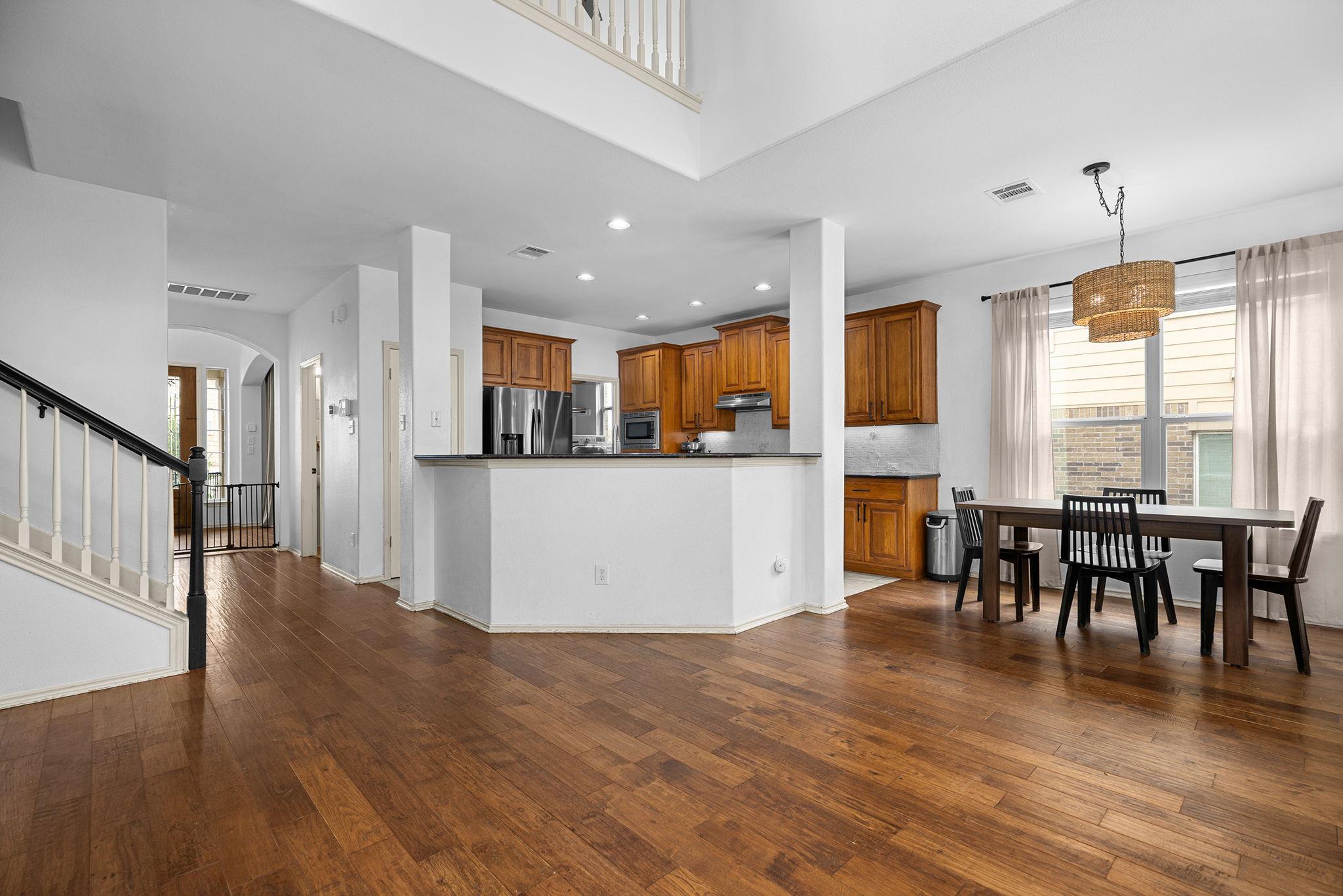 2652 Ravenwood Dr, Round Rock, TX 78665