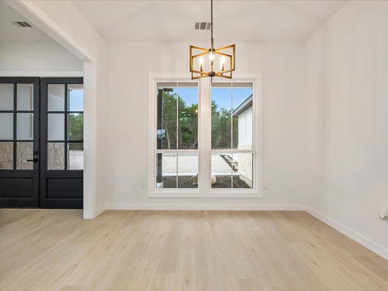 35 Whistling Wind Ln, Wimberley, TX 78676