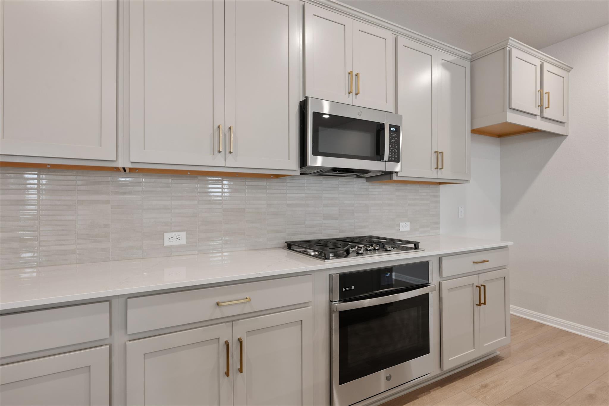 231 Ranier Way, Dripping Springs, TX 78620