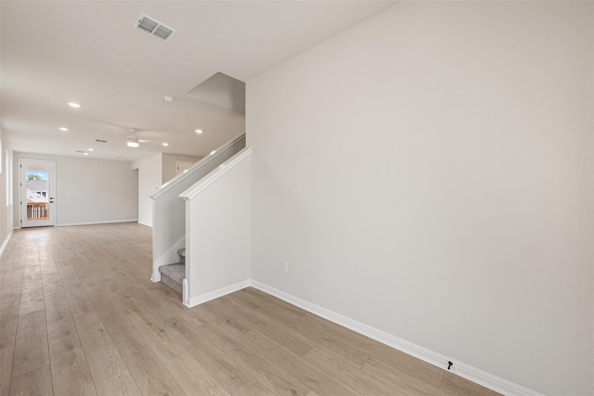 231 Ranier Way, Dripping Springs, TX 78620