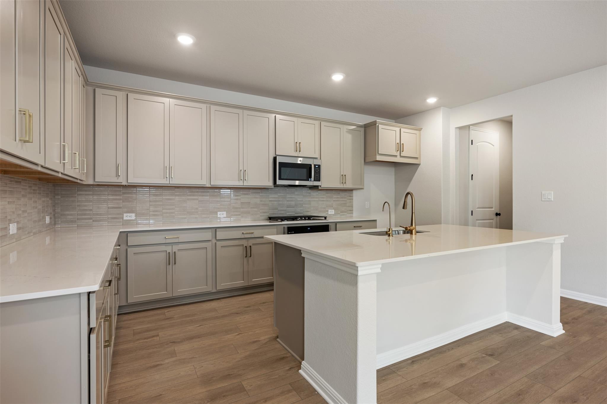 231 Ranier Way, Dripping Springs, TX 78620