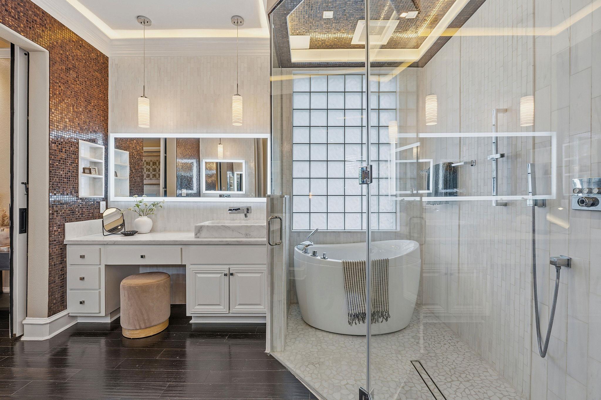 1917 Lakecliff Hills Ln, Austin, TX 78732