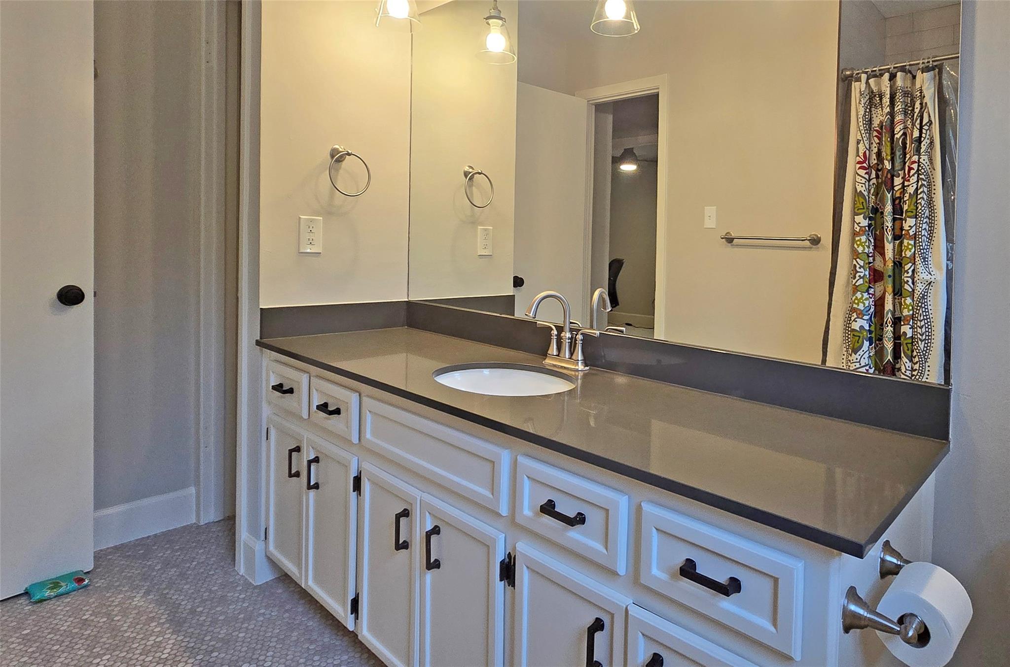 11906 Stout Oak Trl, Austin, TX 78750