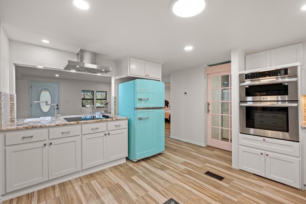 1169 W US Highway 290, Johnson City, TX 78636