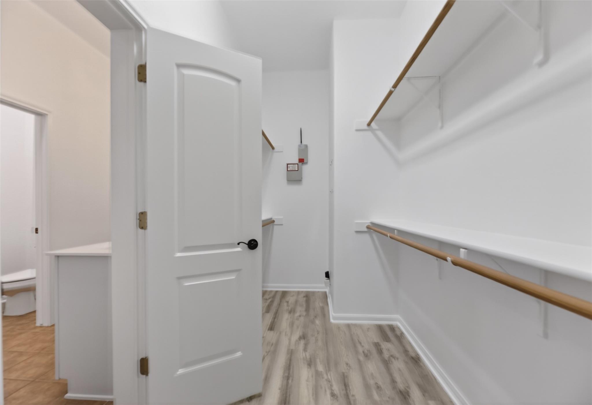 545 Manchester Ln, Austin, TX 78737